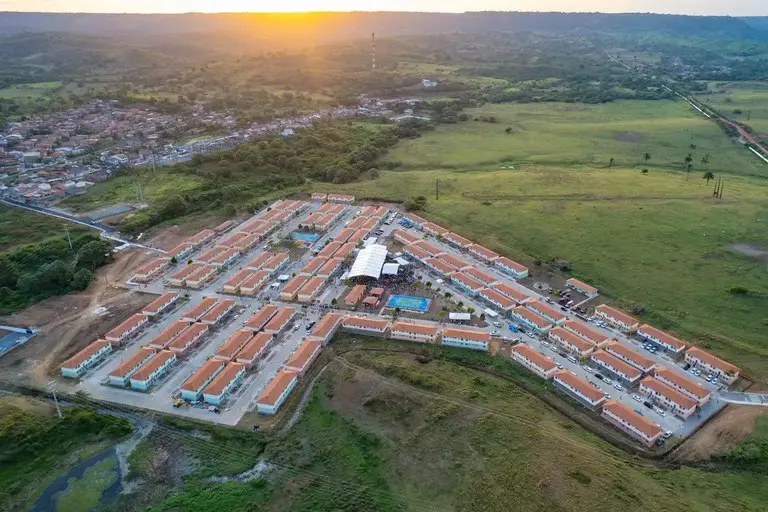 HABITAÇÃO:   Mais de 4 mil moradias do Minha Casa, Minha Vida serão construídas em 12 estados